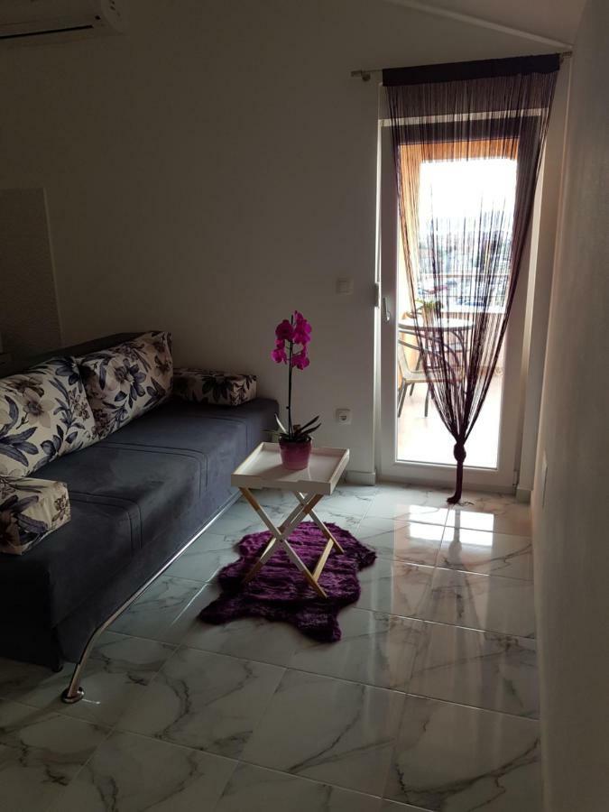 Studio Apartment Lili ซาดาร์ ภายนอก รูปภาพ